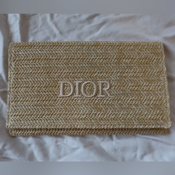 DIOR beauty pouch - Picture 1 of 3